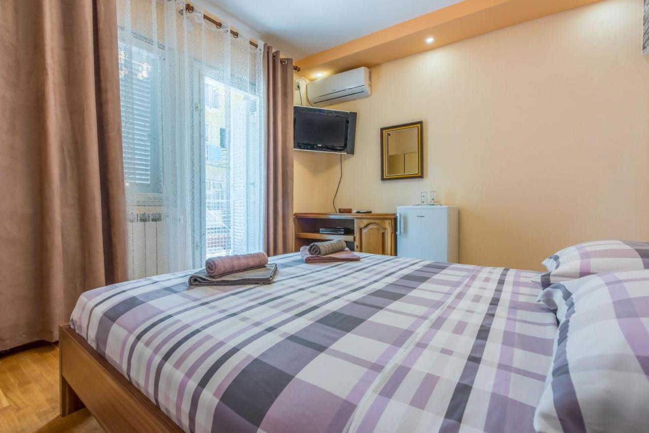 Apartments And Room Art ツリクヴェニツァ エクステリア 写真