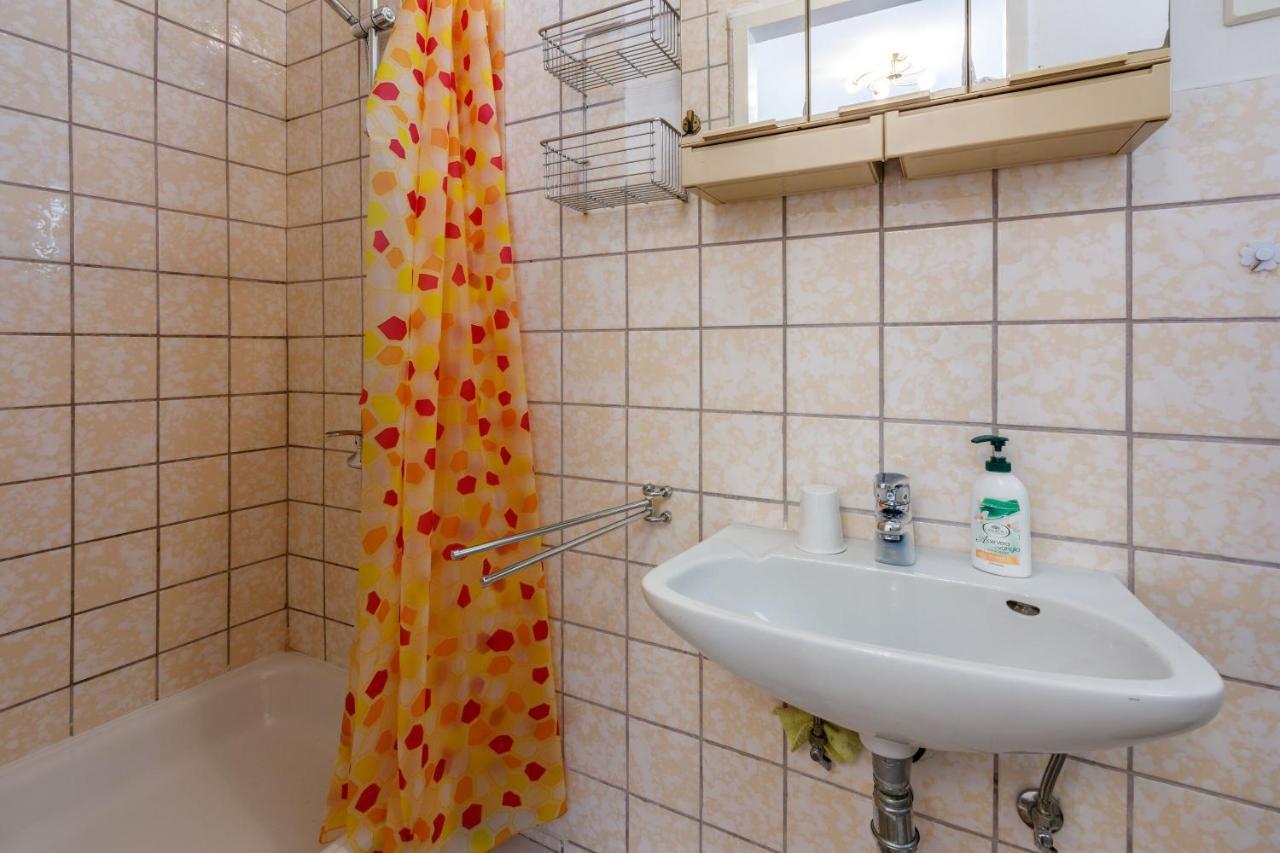 Apartments And Room Art ツリクヴェニツァ エクステリア 写真